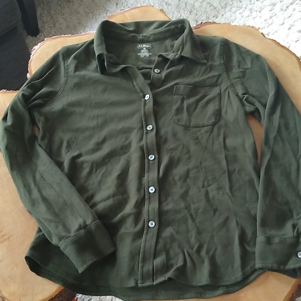Price drop! L.L. Bean Cotton Button-up